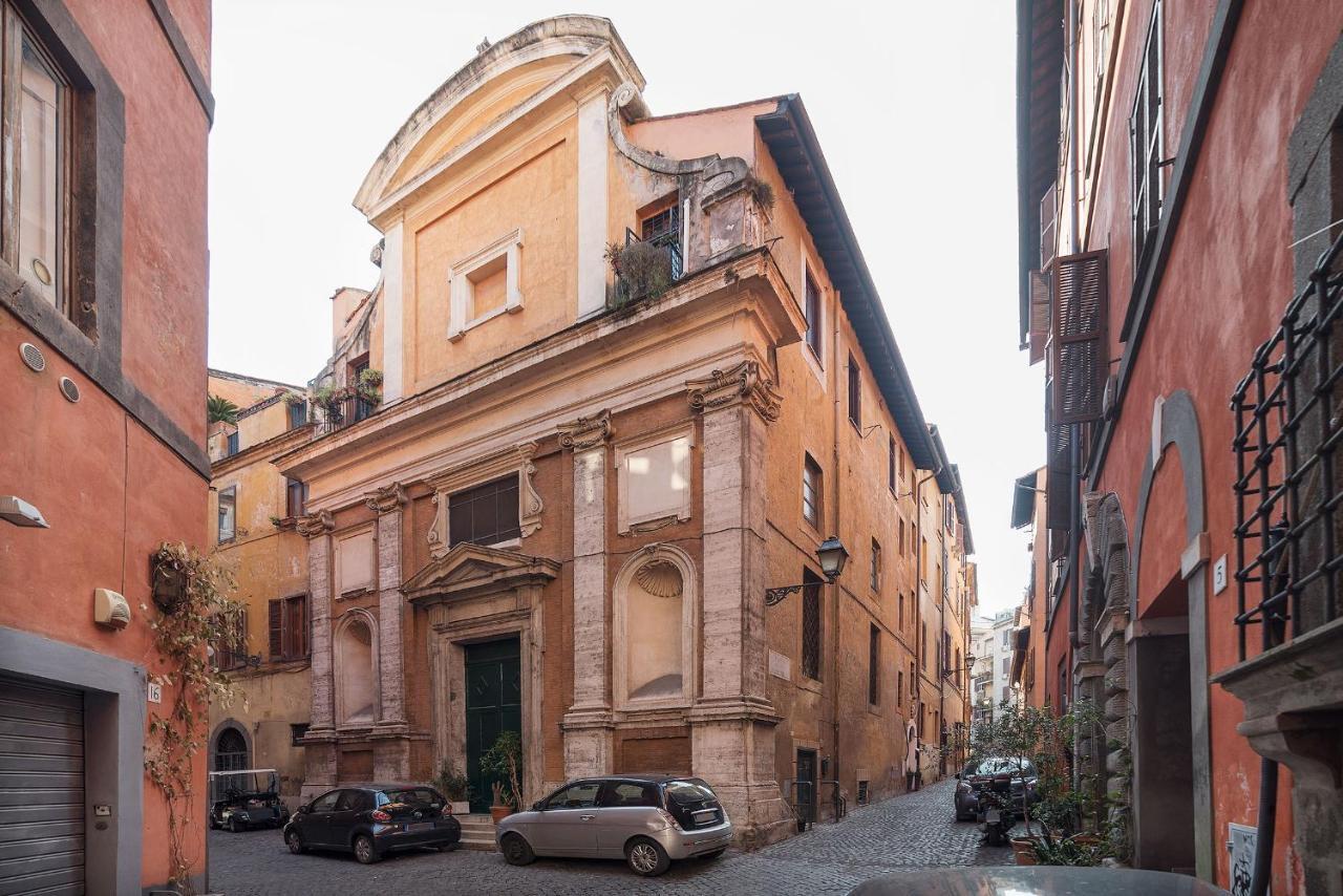 By The Charming Piazza Navona - FromhometoRzym Zewnętrze zdjęcie